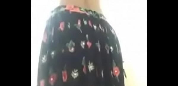  Deshi Girl Shows Her Sexy Body On Webcam